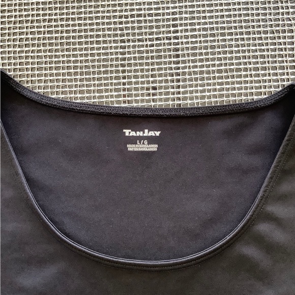 NWOT TanJay Basic Black Shell - Picture 3 of 4